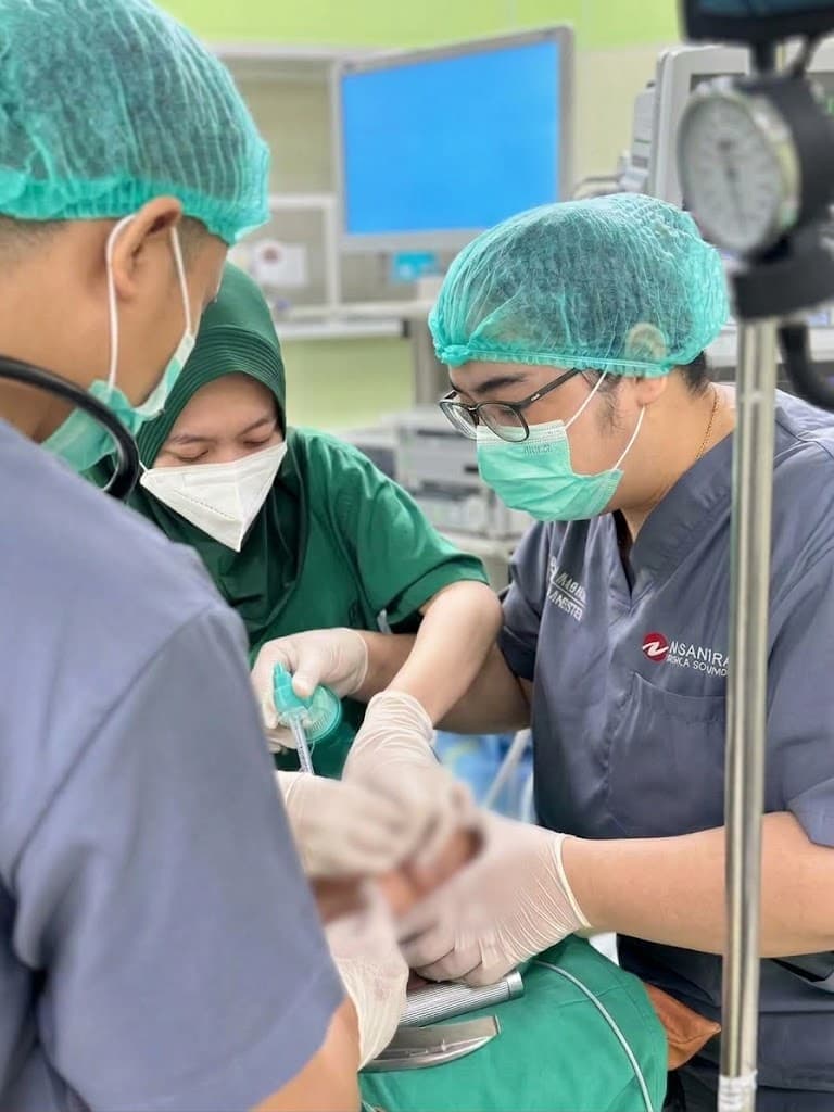 Supervisi Dokter Spesialis Anestesi di Kamar Operasi