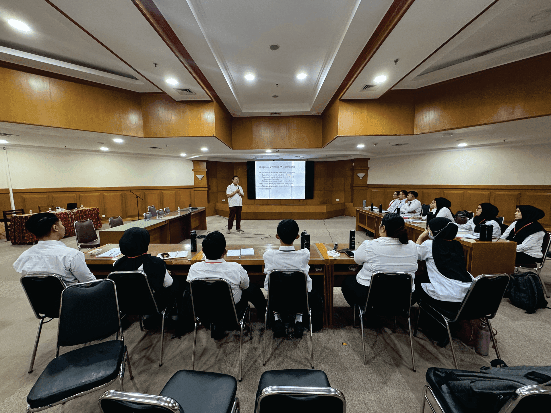 Program Pelatihan Perawat Anestesi 6 Bulan